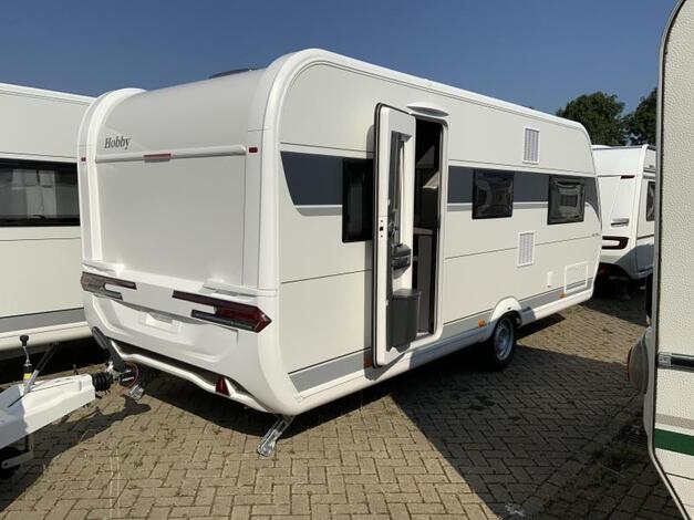 Hobby De Luxe 540 KMFE Zondag 16 maart open