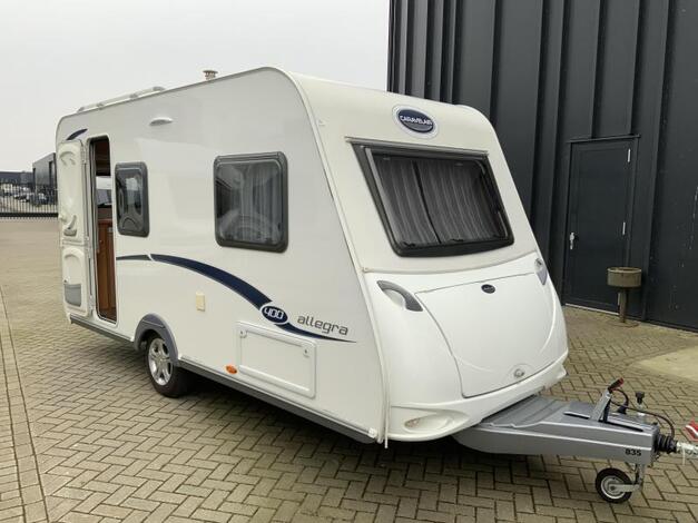 Caravelair Allegra 400 Unico Milaan320+dakluifel