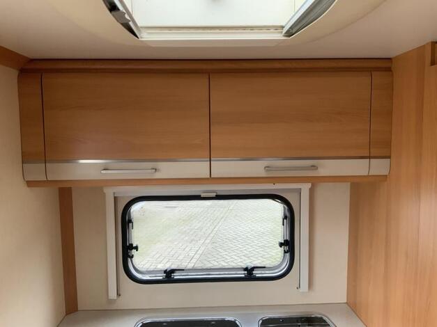 Caravelair Allegra 400 Unico Milaan320+dakluifel