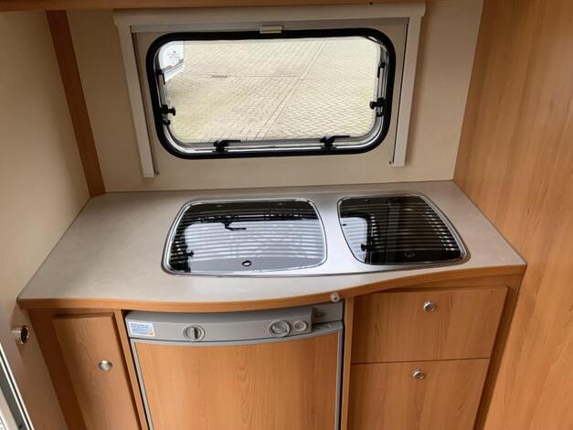 Caravelair Allegra 400 Unico Milaan320+dakluifel