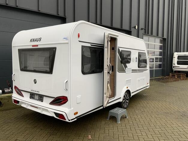 Knaus Sudwind 60 Years 460 EU Zondag 16 maart open