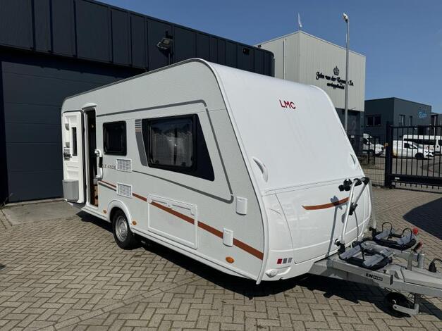 LMC Style 450 E Enkele bedden